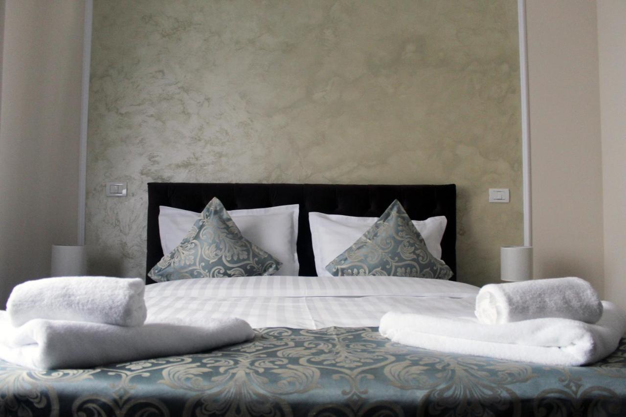 Pensiunea Romeo Resort Focşani Extérieur photo